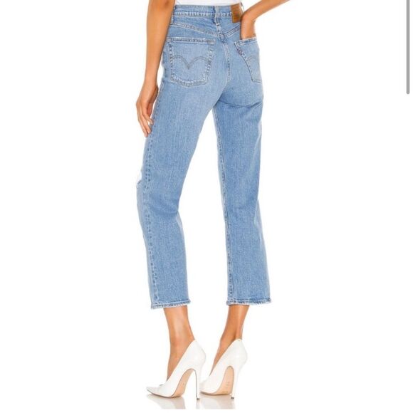 Levi’s Premium Ribcage Straight Ankle Jeans in Tango Fade 24 - Picture 2 of 7